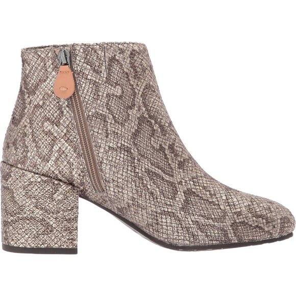 Gentle Souls by Kenneth Cole Antique Gold Leather Side ZIP Women's Heels Boots - Picture 6 of 8